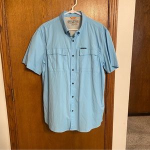Men’s XL Field & Stream short sleeve button down shirt